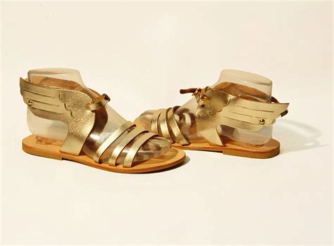 hermes sandals mythology